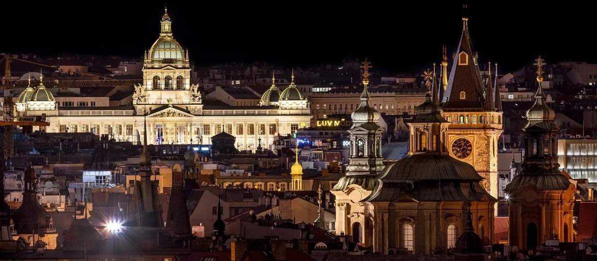 Godre Praga 140×210