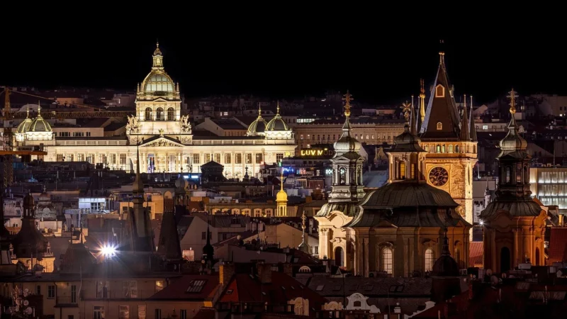 Godre Praga 140×210