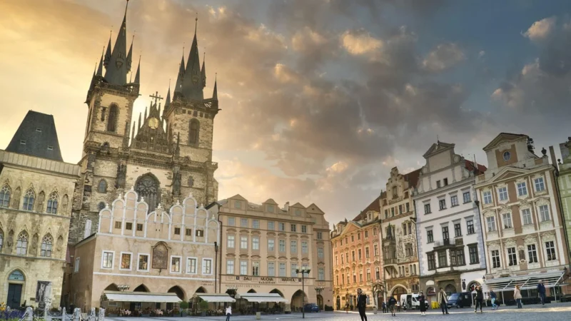 Godre Praga Multipocket 65×140 cm H2