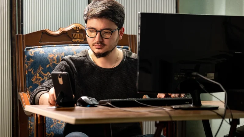 Jak skutecznie zgłosić oszustwo internetowe z pomocą Rekowery